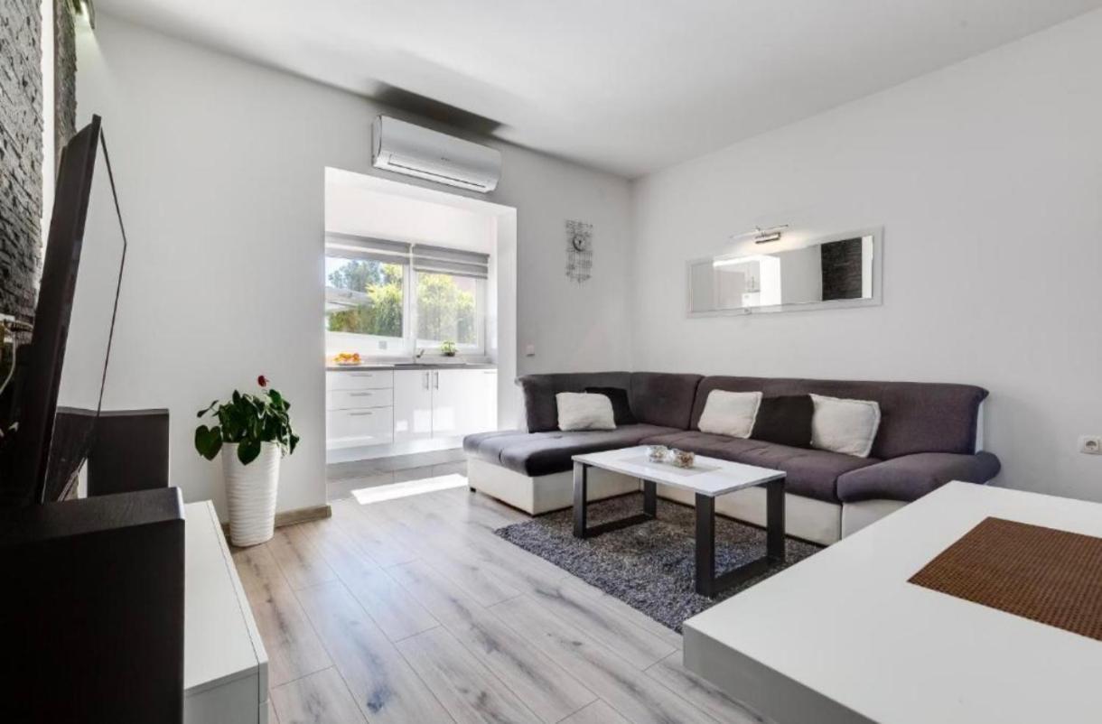 Apartament Floyd Bibinje Zewnętrze zdjęcie