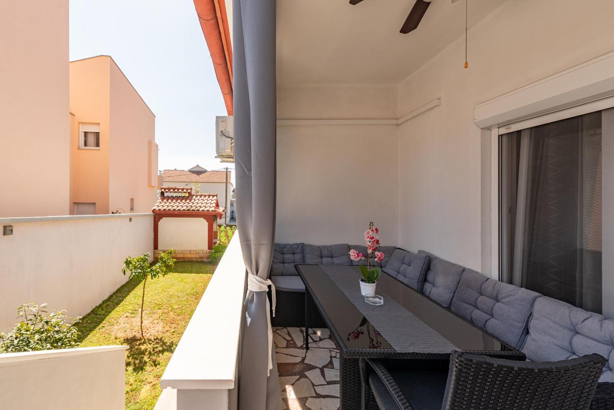Apartament Floyd Bibinje Zewnętrze zdjęcie